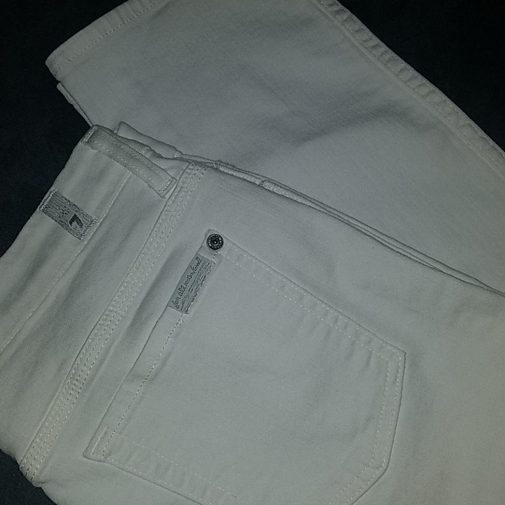 Jeans - Picture 2 of 4